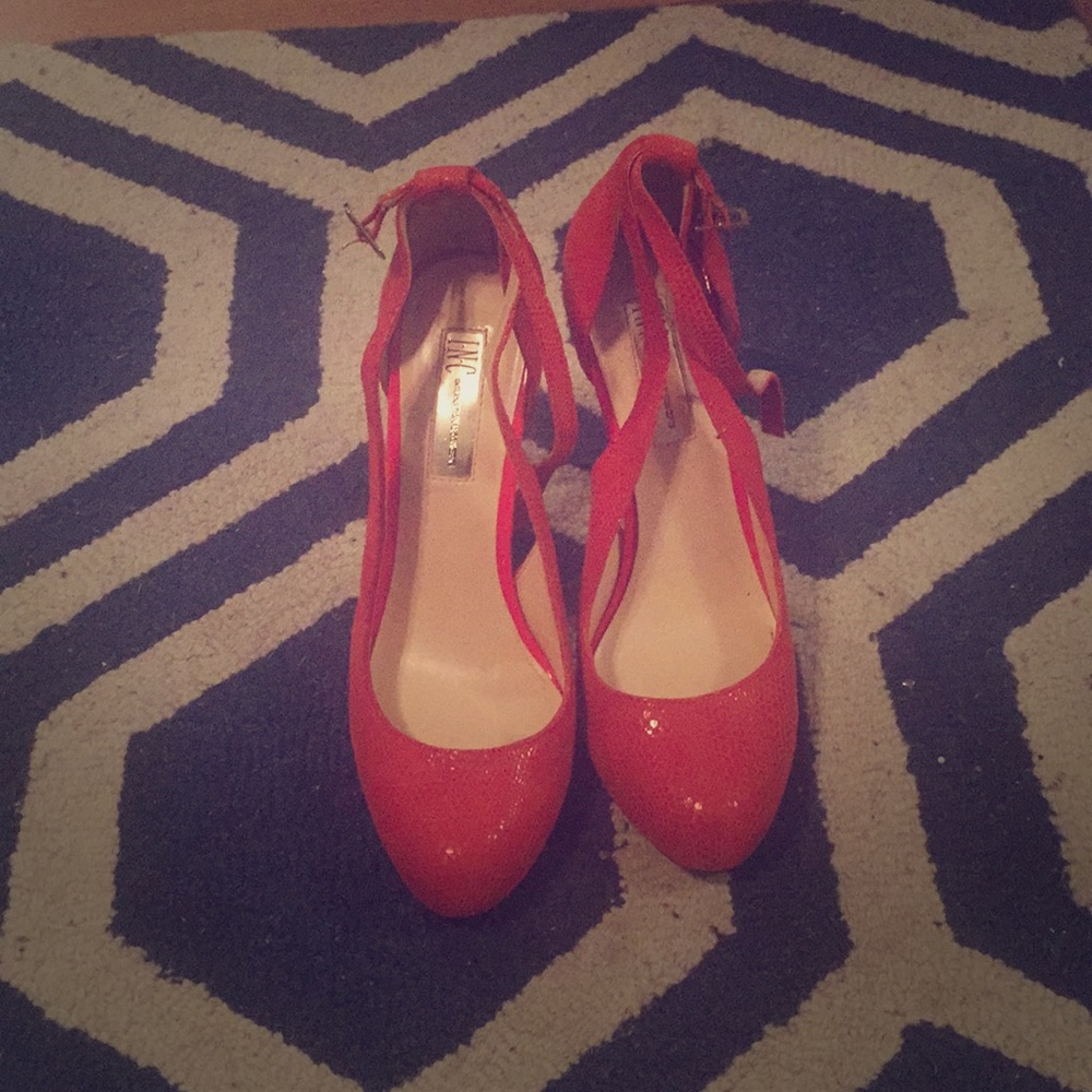 Ankle Strap Pumps!